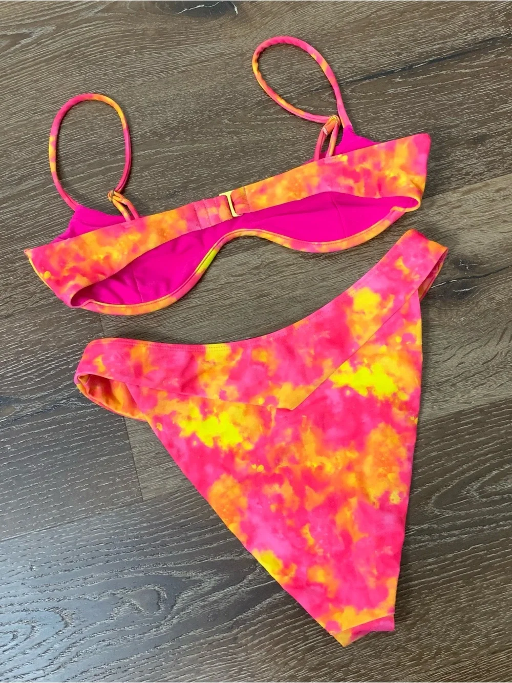 Lovers and Friends Kolbie Top/ Bottom Bikini Swimsuit  in Sunset Tie Dye S - Picture 6 of 8